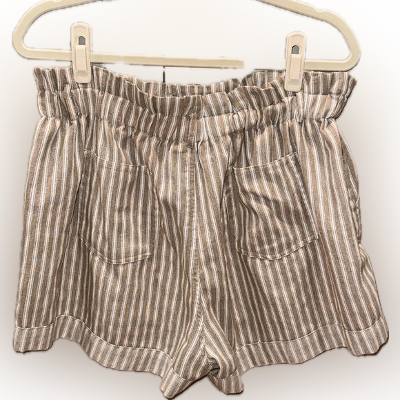 Tan Paper Bag Shorts - Picture 2 of 4